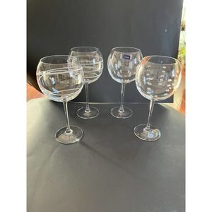 Mikasa Cheers Etched Clear Balloon Wine Glasses Set of 4